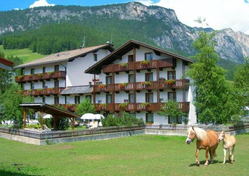 Appartamenti Astoria La Villa La Villa (Trentino Alto Adige) Exterior foto